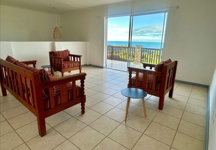 4 Bedroom Property for Sale in Cintsa East Eastern Cape